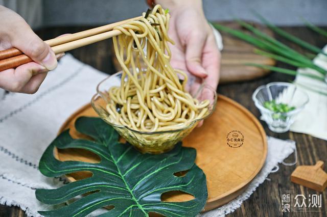 我市举办服务实体经济用工暨失业人员集中帮扶行动专场招聘会