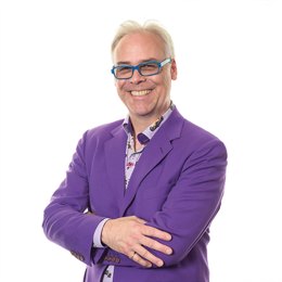 广西在建最大跨径斜拉桥平南特大桥主桥合龙