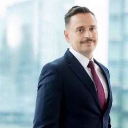 宏利金融-S(00945)发布2025年第二季度业绩 核心盈利达17亿加元