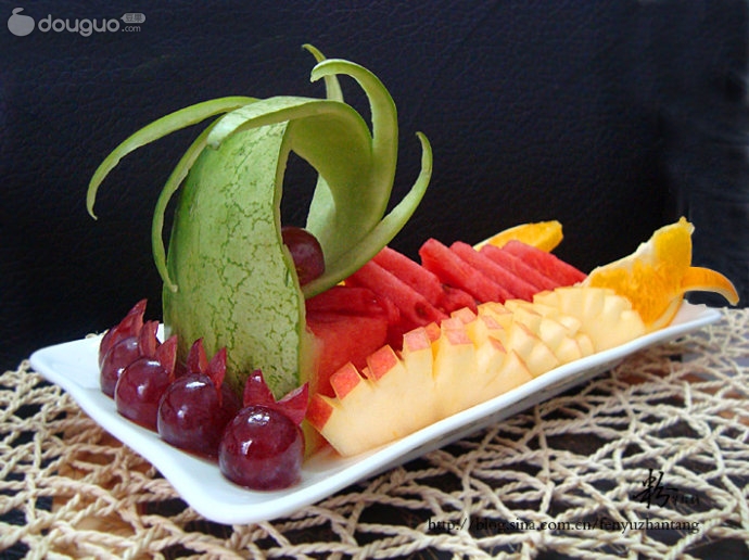 市领导到港北区走访慰问党员