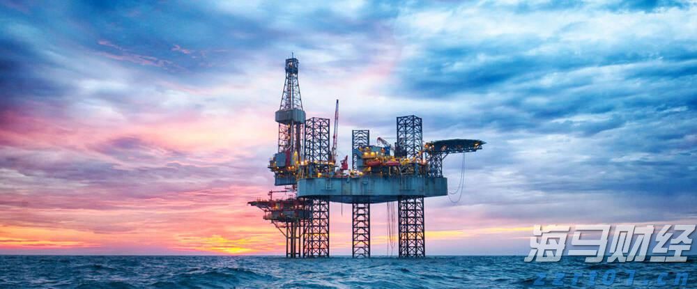 甲状腺外科成功实施高难度局部晚期甲状腺癌扩大根治手术